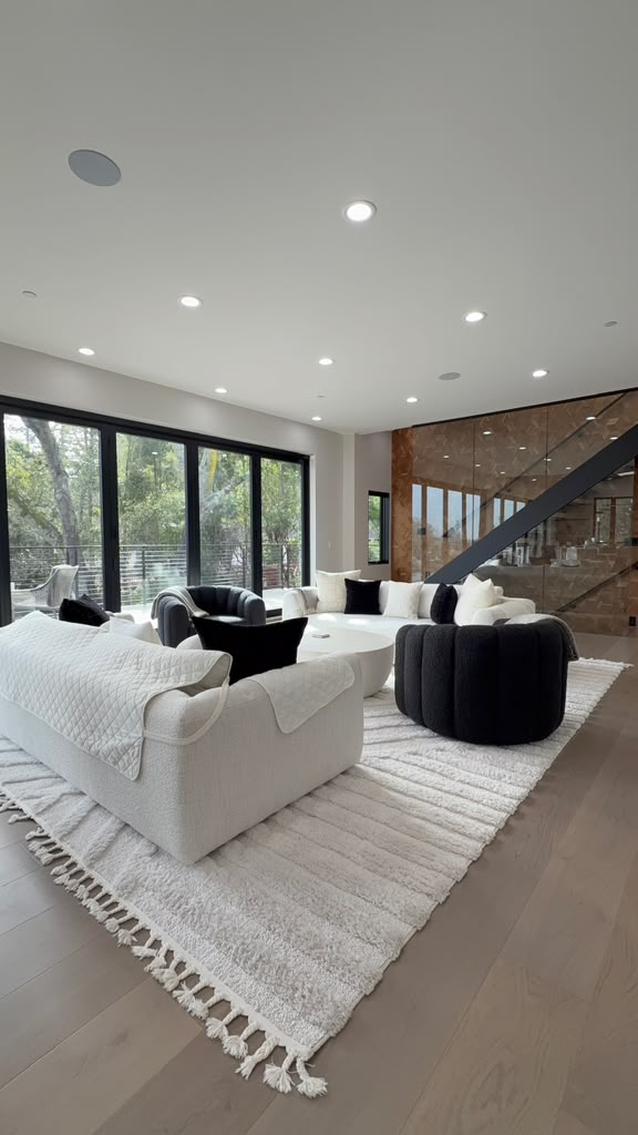 Living room cared for by the BH Cleaning SF team