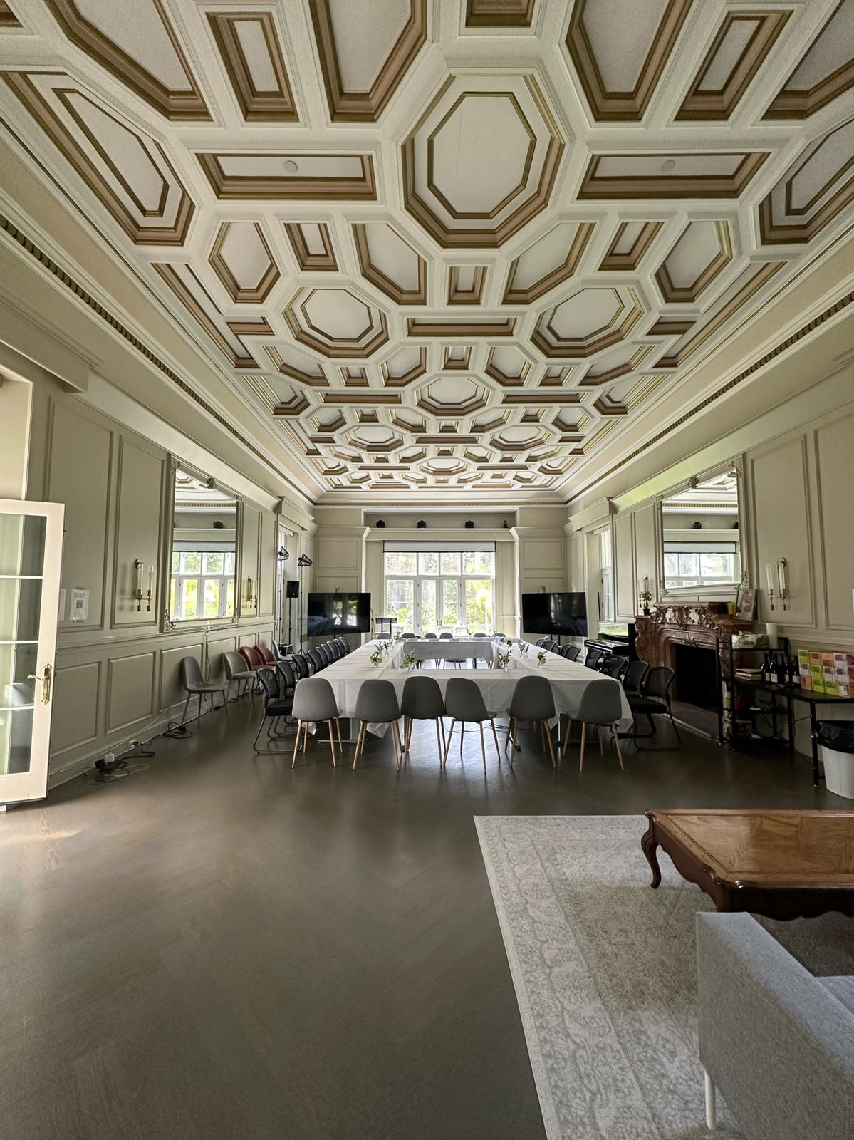 Short-term rental cleaning